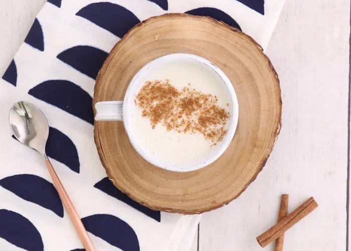 Cardamom, Cinnamon, and Honey Moon Milk Featured Image