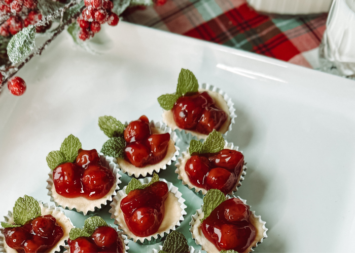 Mini Holiday Cheesecakes