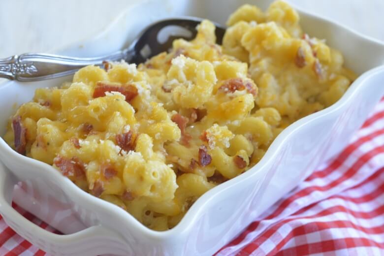 Smoky Bacon and Cheddar Mac 'N' Cheese Featured Image