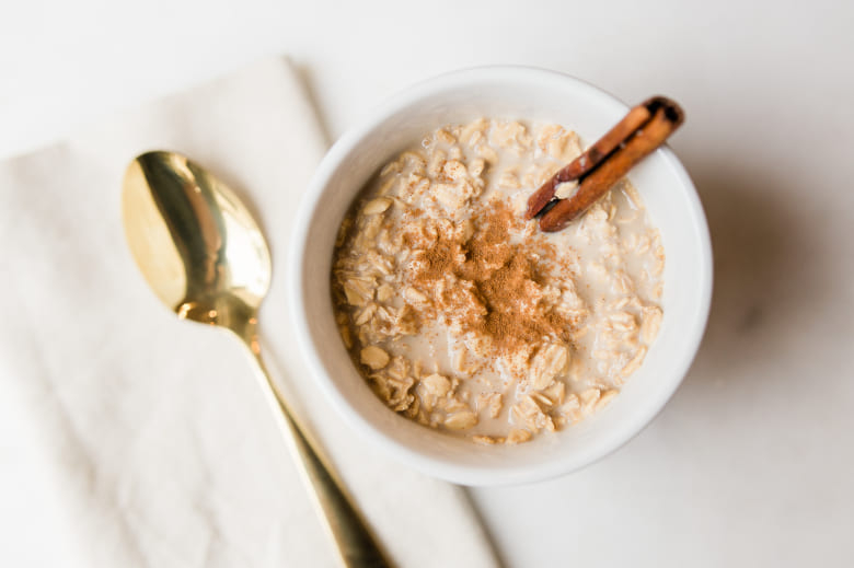 Cafe con Leche Overnight Oats Featured Image
