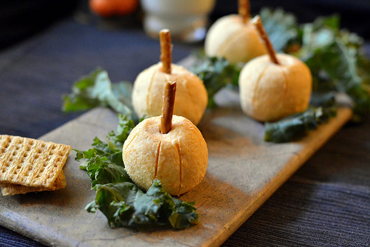 Pumpkin Shaped Cheese Balls Featured Image